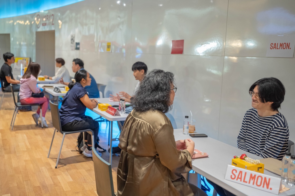 ตลาดนัด 6.jpg